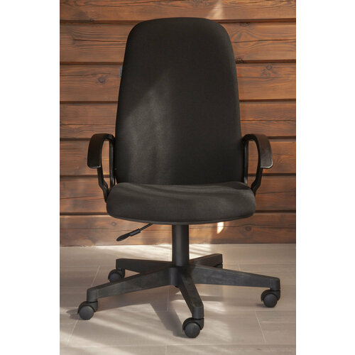 Кресло компьютерное офисное для руководителя на колесах черное Hesby Chair 3