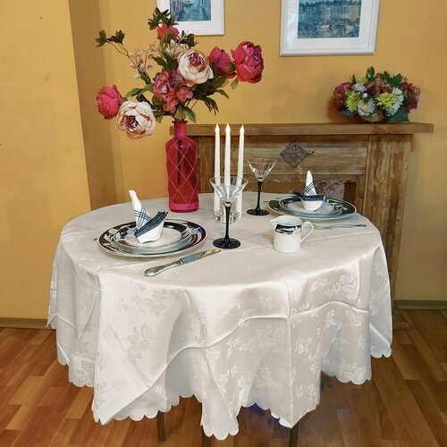 Скатерть на стол круглая Santa Barbara T017, водоотталкивающая с пропиткой, полиэстер, бежевая, 160 см