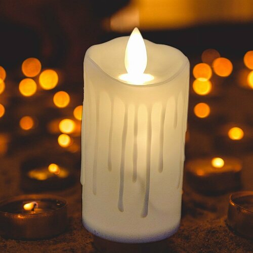 Светодиодная свеча "Живое пламя" 